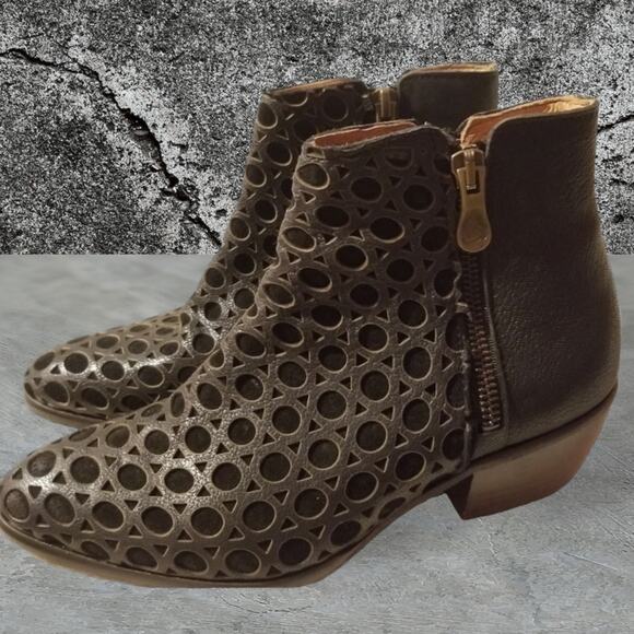 kanna Spain Belos Leather Laser Cut Loop Zip Booties Black Size 6/36 - Picture 7 of 10